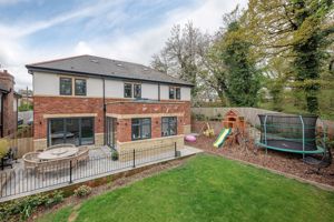 Photo 25- click for photo gallery